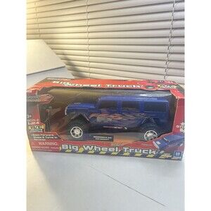 HUMMER H2 SUV 1/24 Remote Control BIG WHEEL TRUCK 2009 (Never Opened)